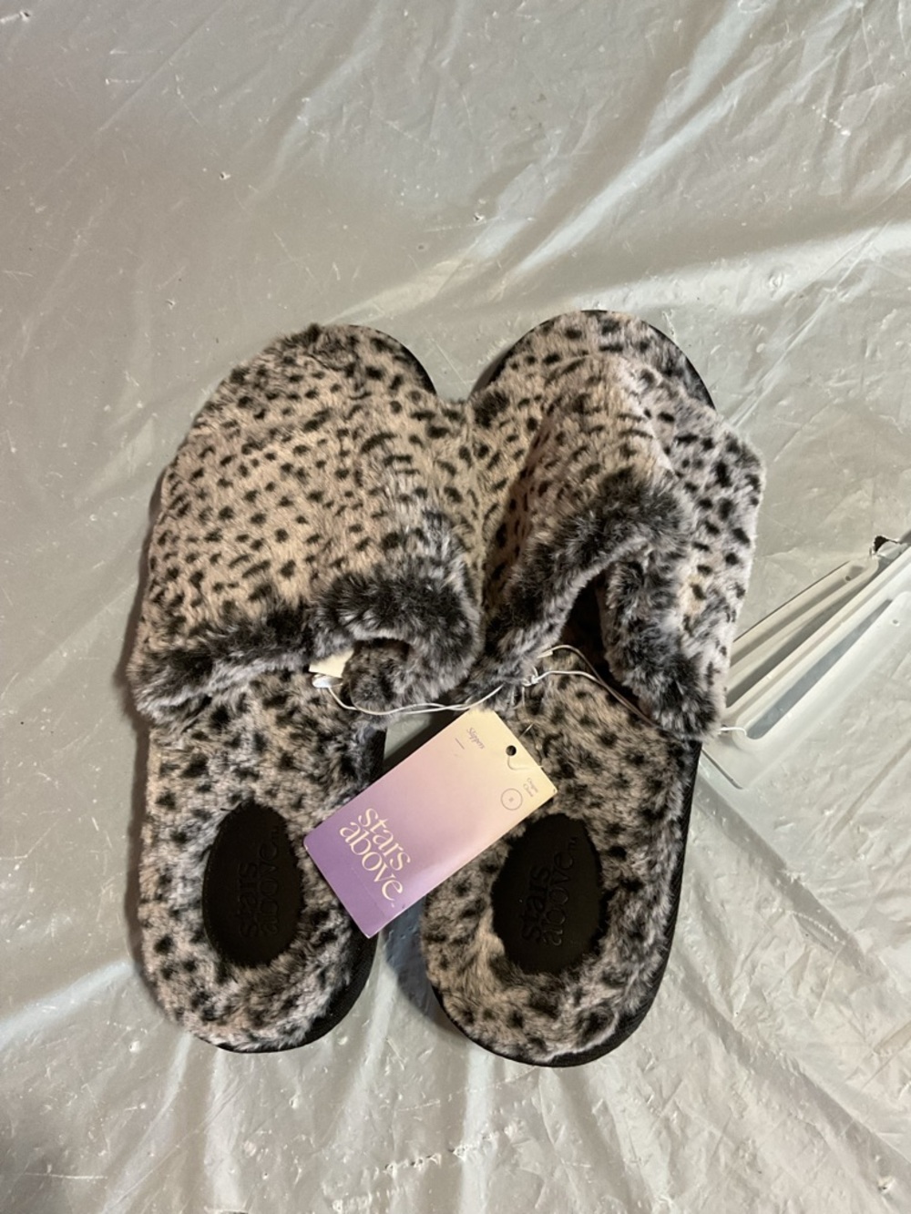 Faux Fur Leopard Slide Slippers in Grey and Black